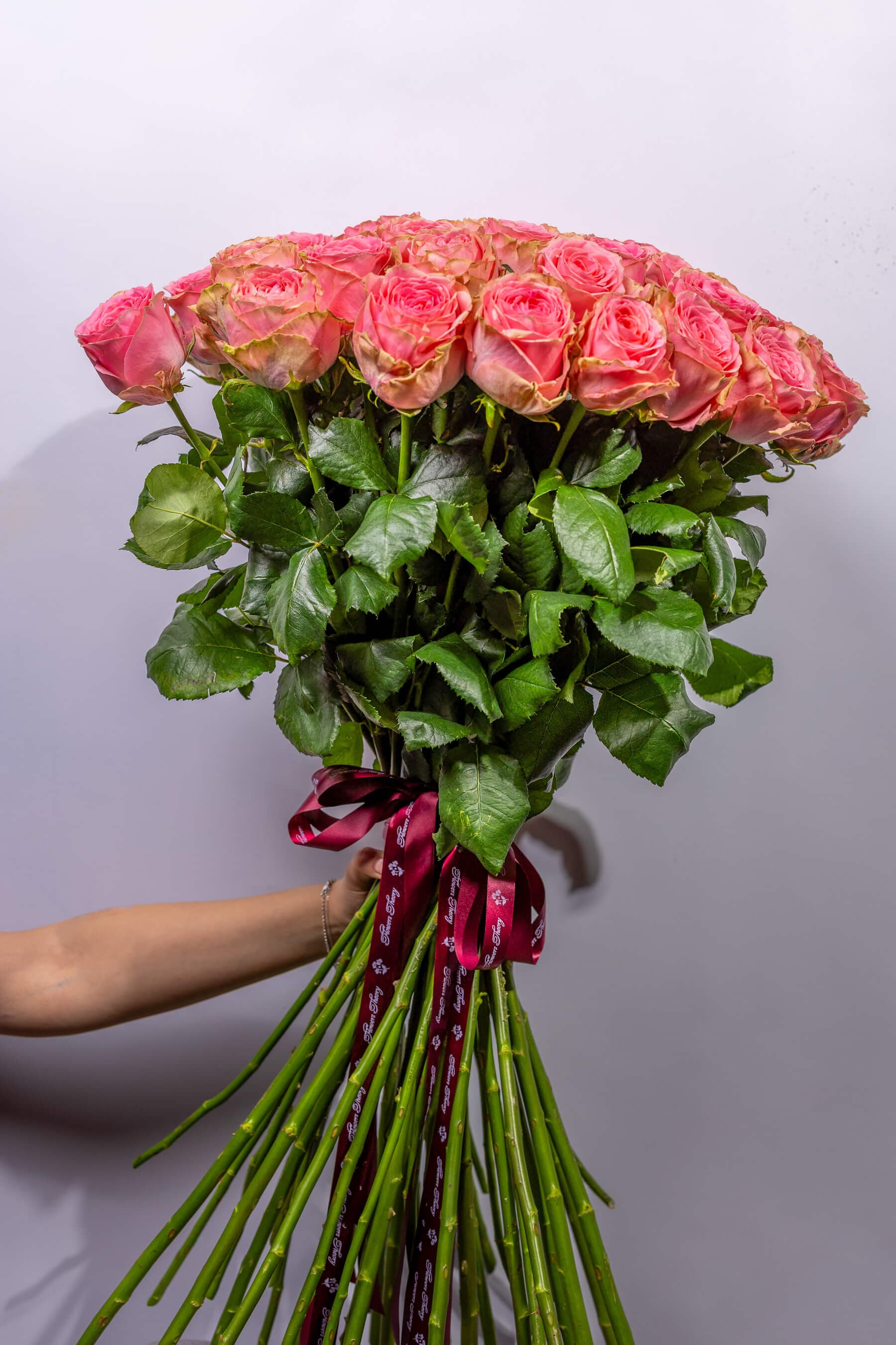 Sophia Loren Rose Bouquet – Long Stem Premium Pink Roses - Best selling flower bouquet by Flowers Theory florist in Yerevan